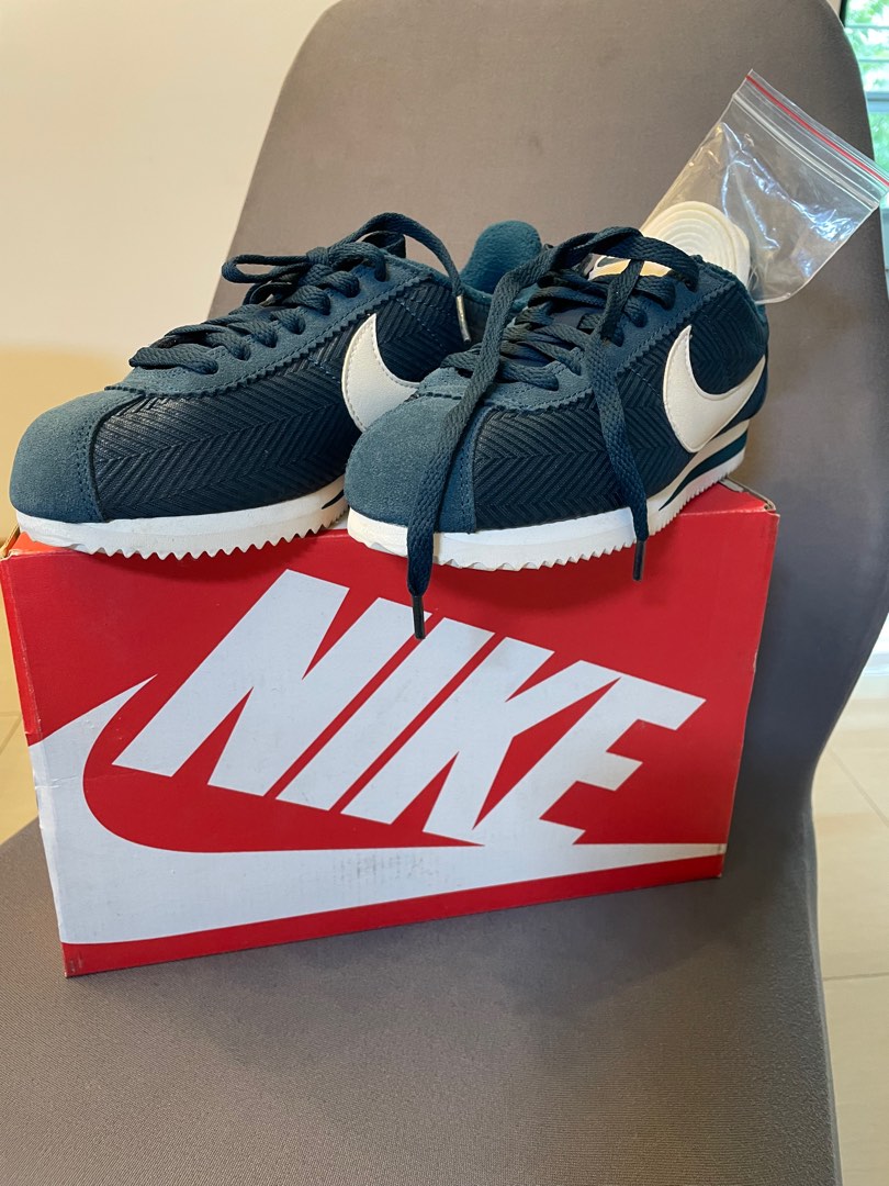 Nike cortez sale womens navy blue