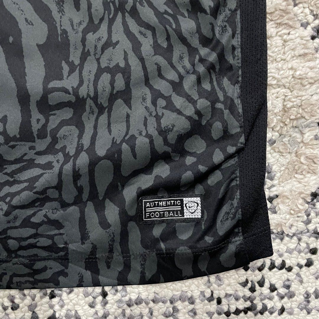 NIKE FOOTBALL JERSEY Men s Fashion Activewear on Carousell