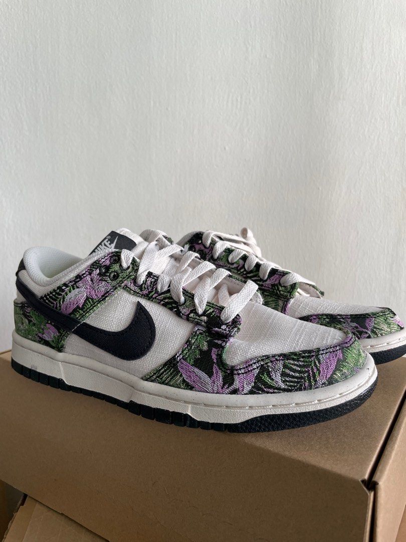 nike sb dunk floral