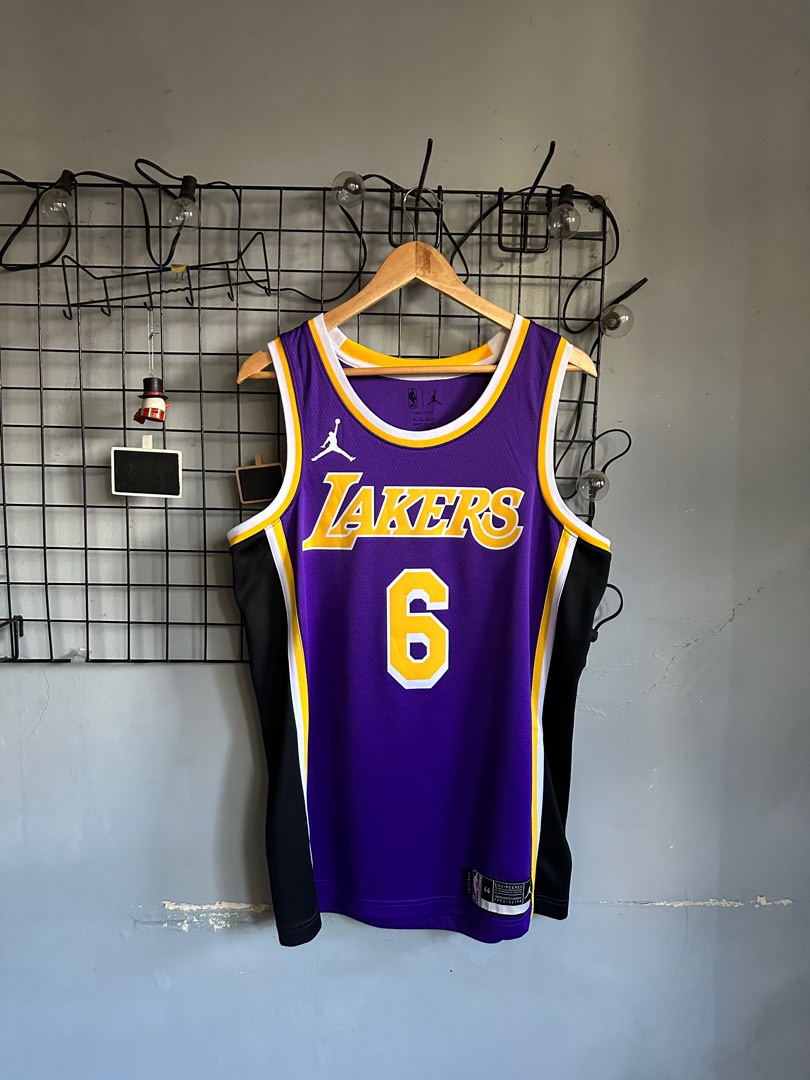 Nike x lakers x lebron jersey, Men's Fashion, Activewear on Carousell