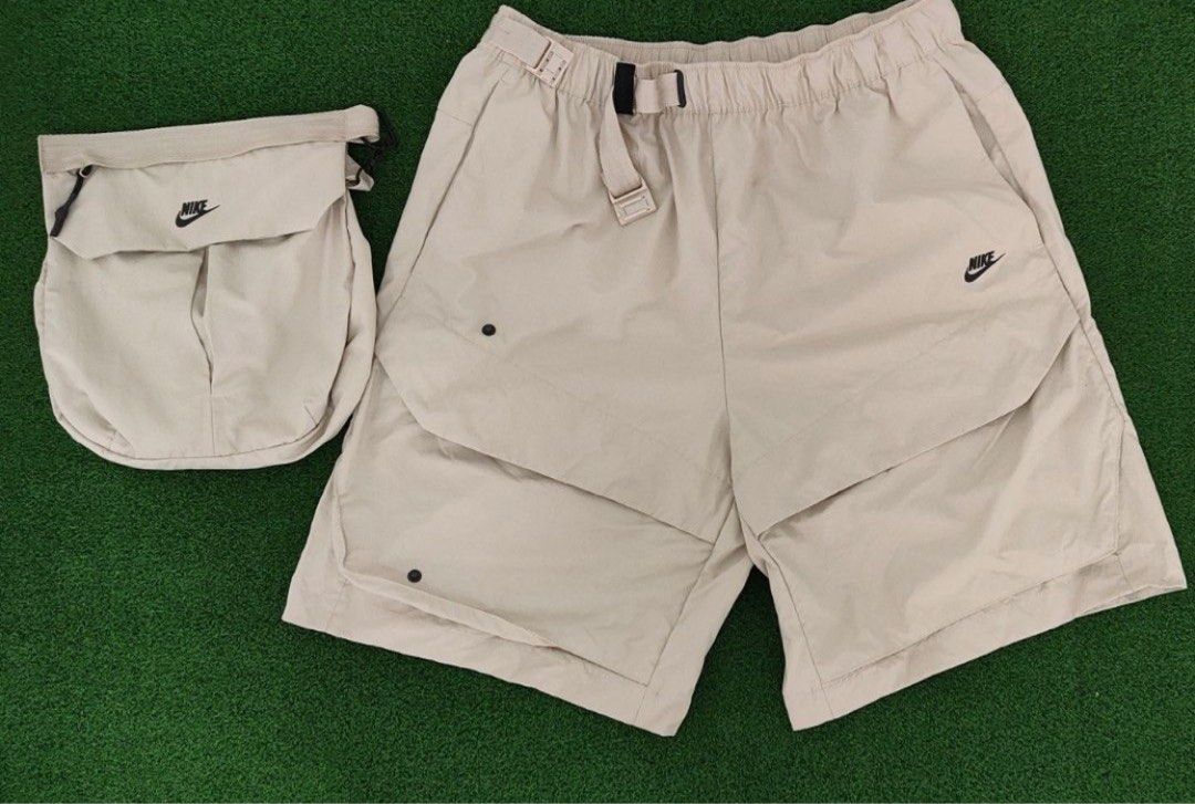 Nike tech cargo discount shorts