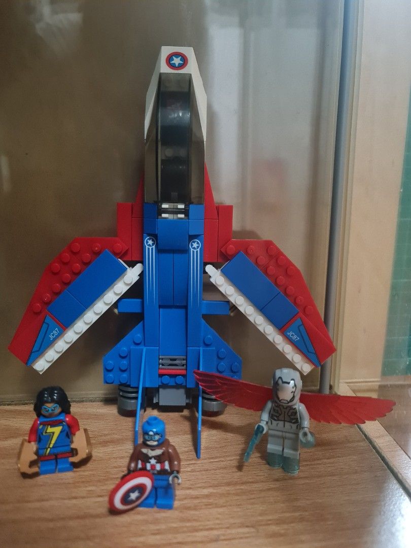 Lego captain america 2025 plane