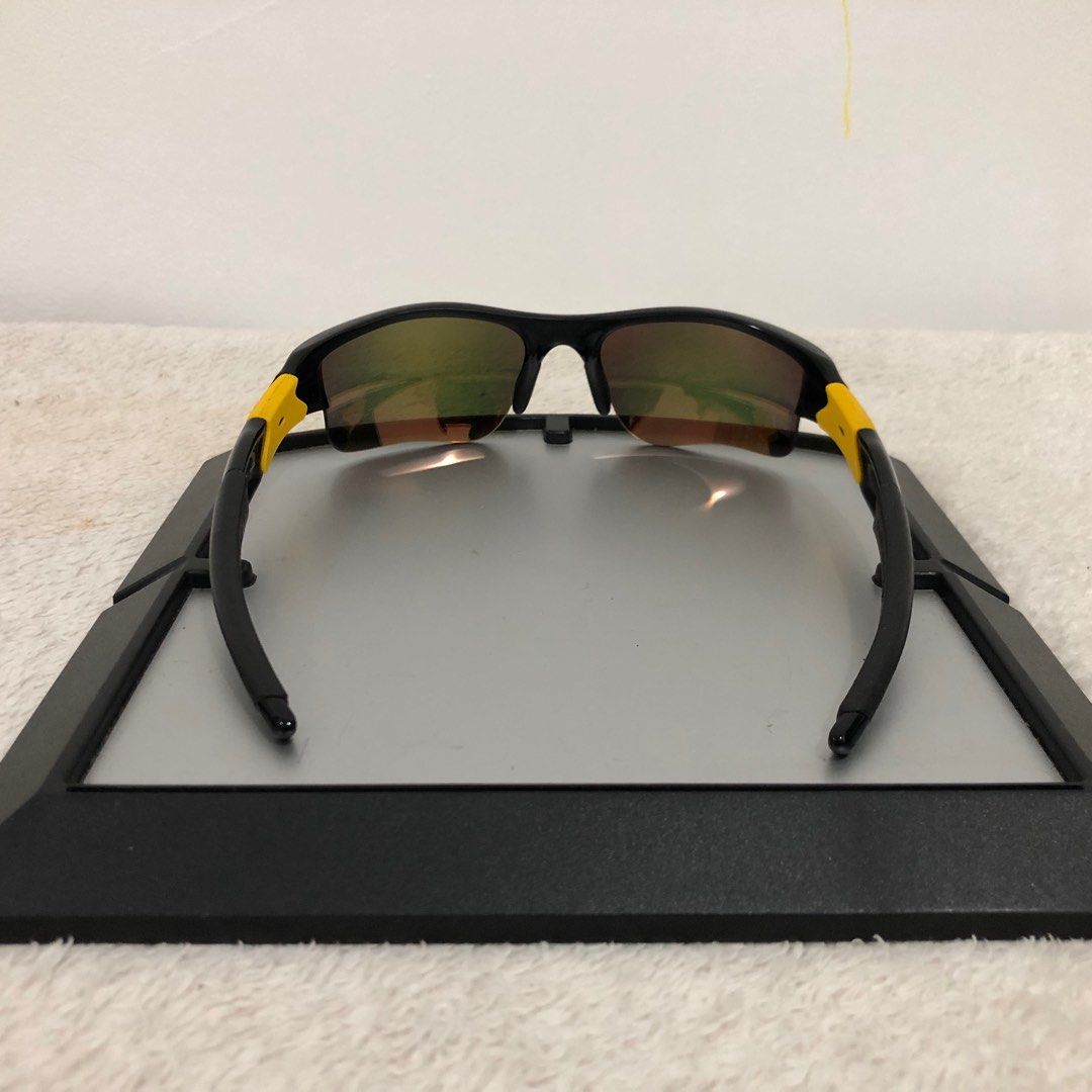 Oakley Flak Jacket XL, Men's Fashion, Watches & Accessories, Sunglasses