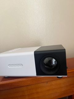 ODSCN YG-300 600 Lumens Mini Portable Projector wireless projector HD 1080P Led Home Projector