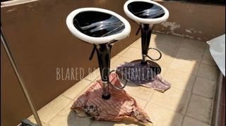 Office barstool affordable price | black color | table partition