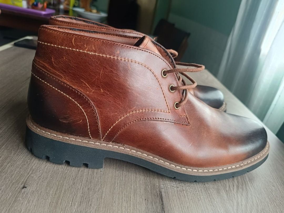 Clarks mens store shoes chukka