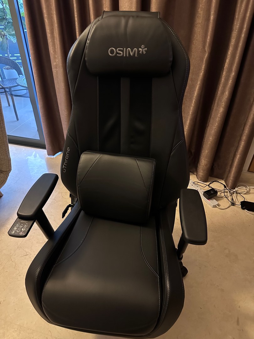 OSIM office / gaming chair with massage function, Furniture & Home