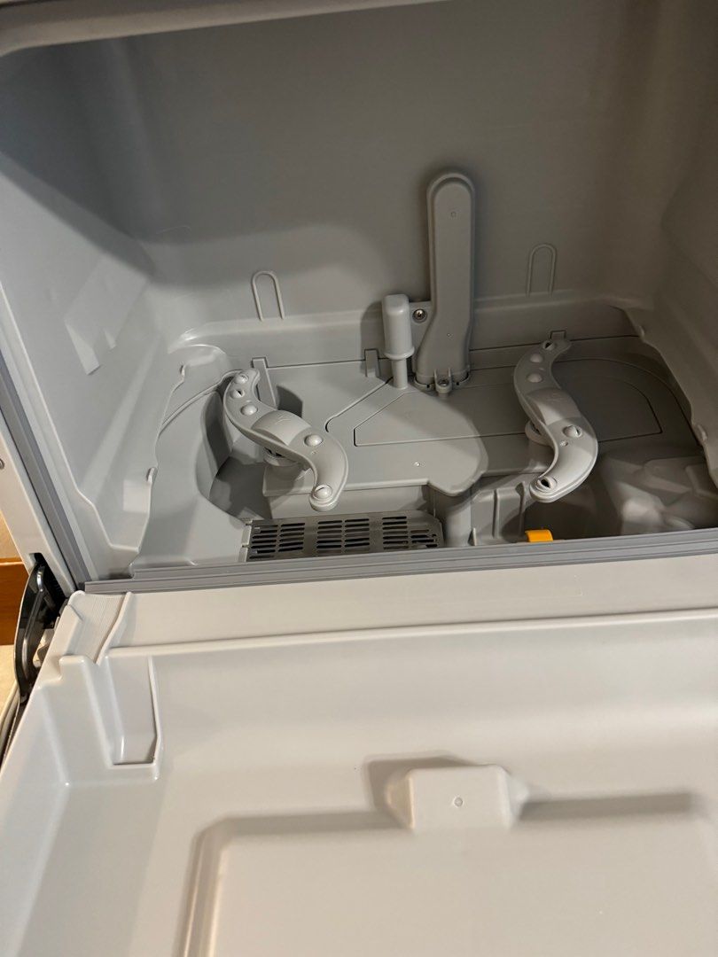 Panasonic tabletop dishwasher, TV & Home Appliances, Kitchen Appliances