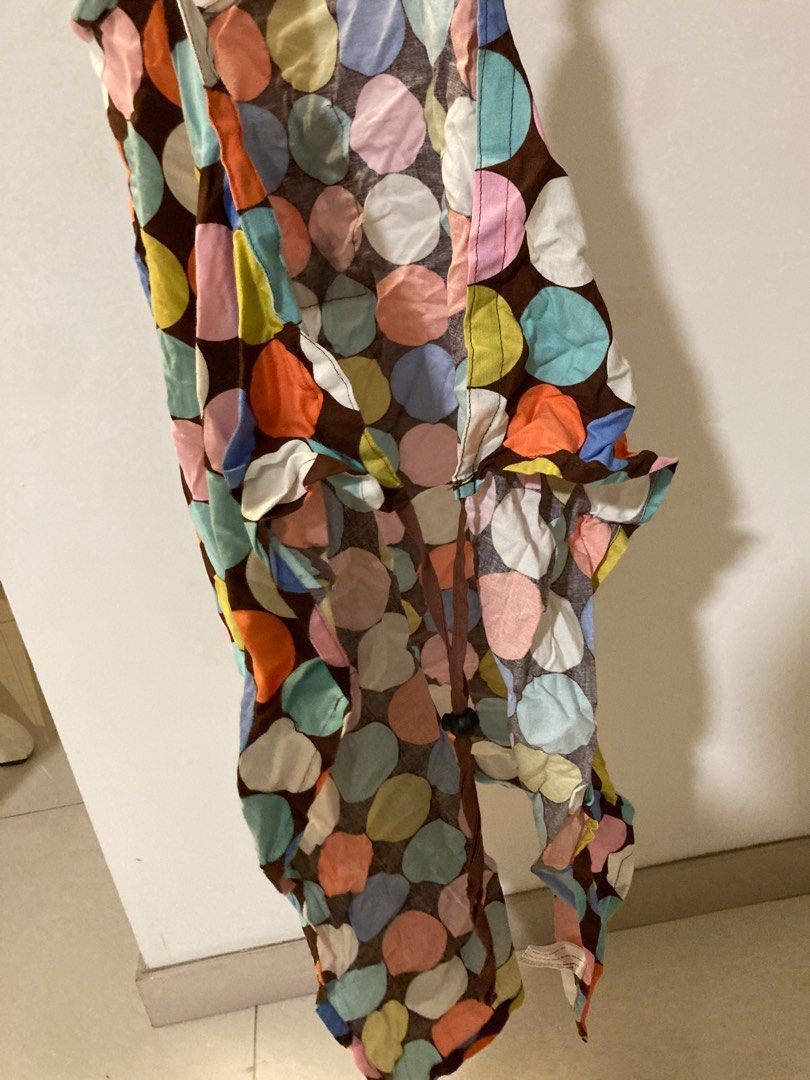 Peek n top drink nursing cover
