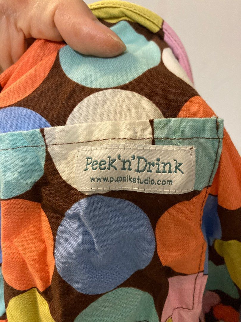 Peek n top drink nursing cover