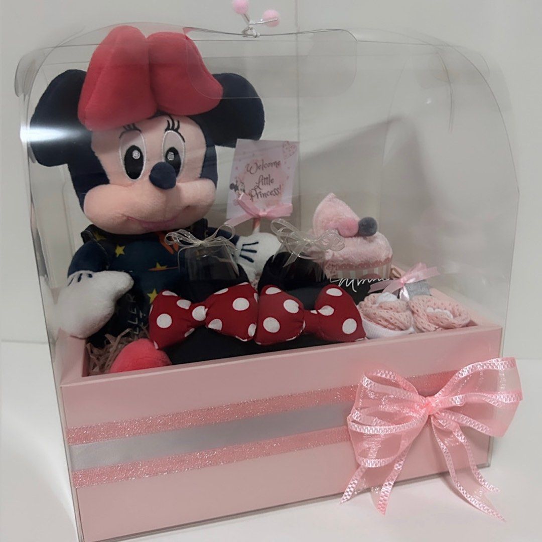 Minnie mouse baby shop hamper