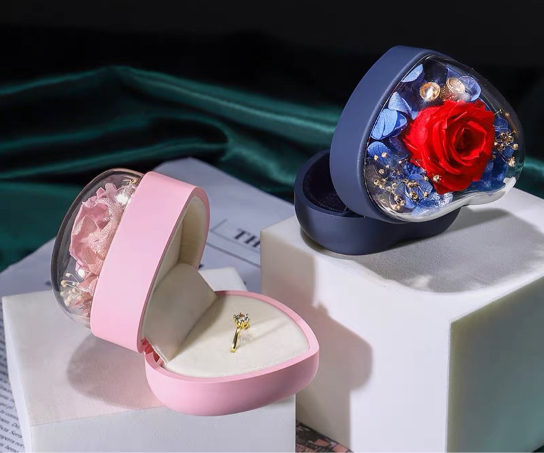 Silver rose ring shop box