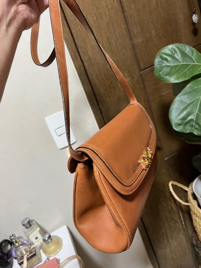 Salvatore Ferragamo Sling (Category: Luxury Bags & Wallets) located in Pasay City. Submitted by love.vintage.stuff (Listing ID 1261659825, Image 3). Description: With flaw in the sling but detachable..