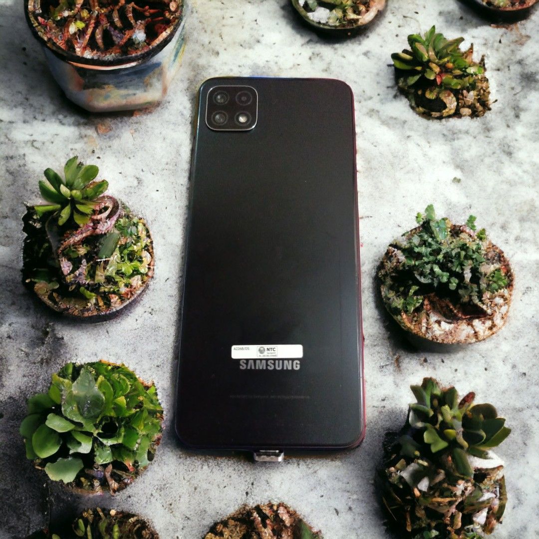 Samsung A22 5g (Category: Samsung) located in Quezon. Submitted by chachacabuyao123 (Listing ID 1171444178, Image 2). Description: paunahan na lang po 48 MP, f/1.8, (wide), PDAF 5 MP, f/2.2, 115˚ (ultrawide), 1/5.0", 1.12µm 2 MP, f/2.4, (depth)FeaturesLED flash, panorama, HDRVideo1152p@30fps PLATFORMOSAndroid 11, One UI Core 3.1ChipsetMediaTek MT6833 Dimensity 700 (7 nm)CPUOcta-core (2x2.2 GHz Cortex-A76 & 6x2.0 GHz Cortex-A55)GPUMali-G57 MC2.