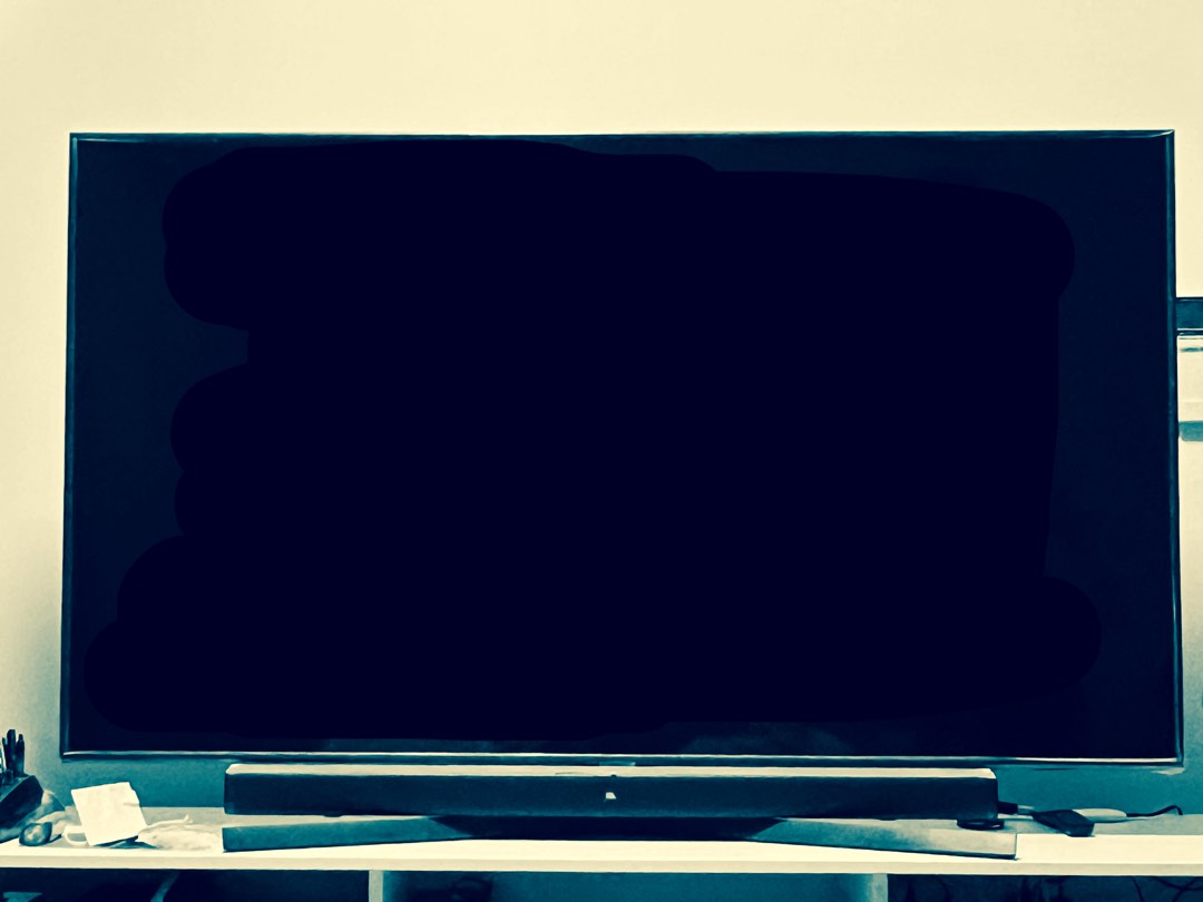 Samsung TV series 7 RU7400-Moving Out sale, TV & Home Appliances, TV ...