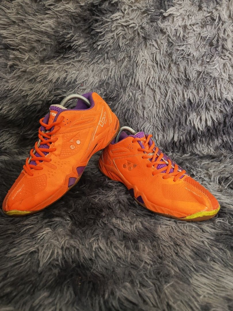 Sepatu Badminton Yonex SHB 02 LTD Original Olah Raga Perlengkapan Olahraga Lainnya di Carousell