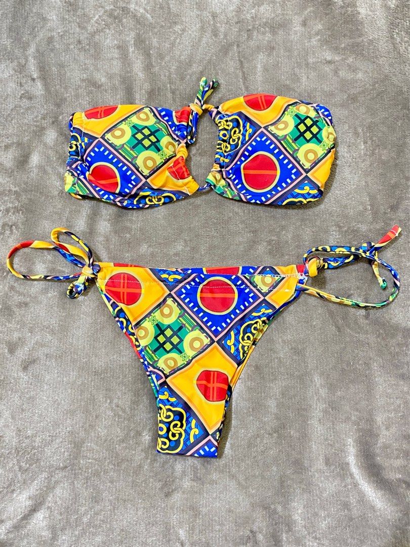 SHEIN - 2-piece bikini swim suit (Category: Bikinis & Swimsuits) located in Las Pinas. Submitted by hazelizzle (Listing ID 1261638326, Image 1). Description: - never worn - fits xs-s frames - padded.