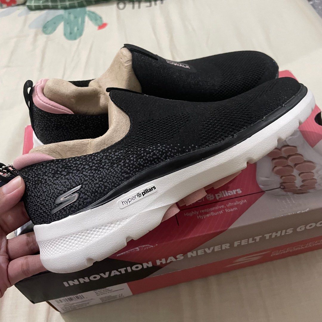 Skechers go walk deals original size 6