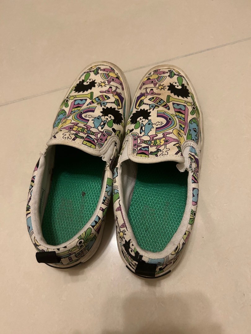 Custom skechers top