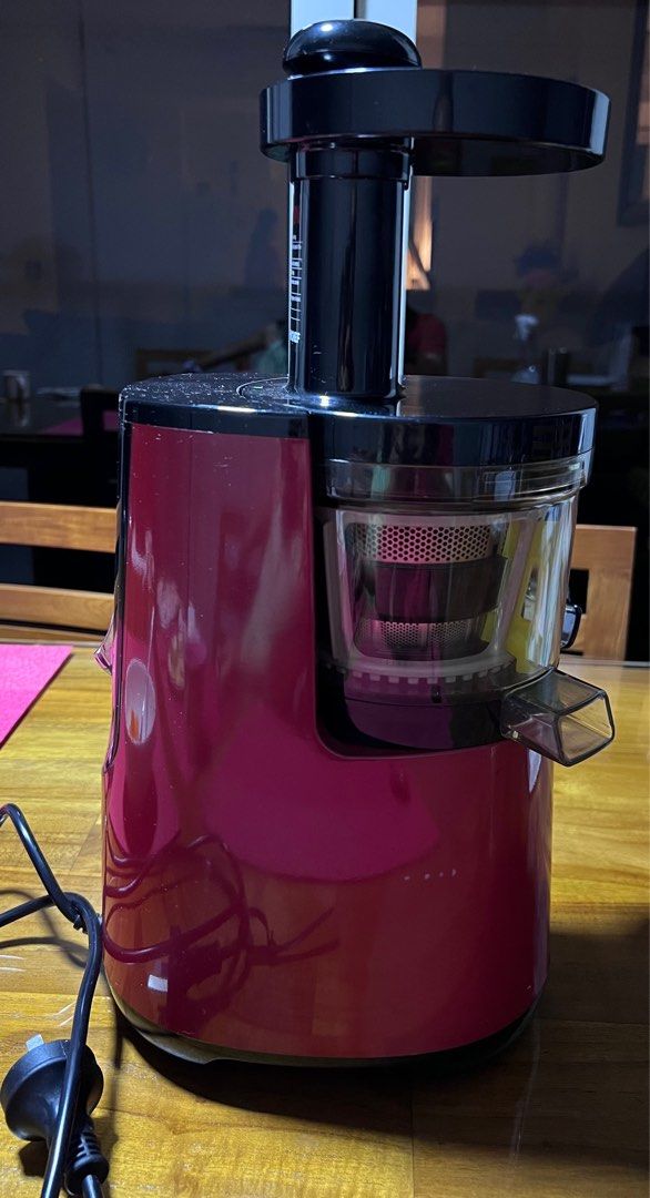 Biochef atlas store slow juicer