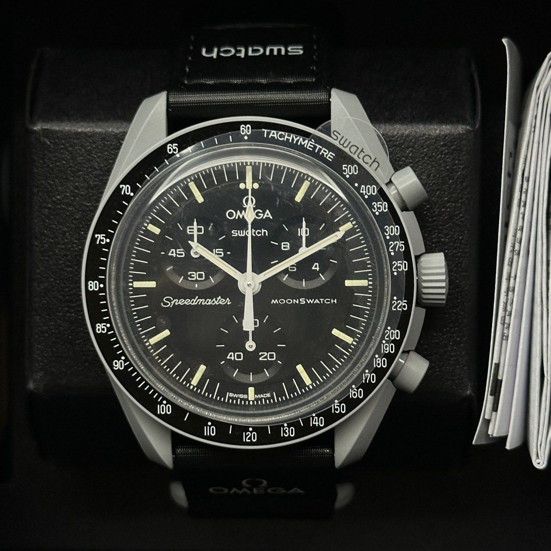 Swatch x Omega Moonswatch “Moon” (Category: Luxury Watches) located in Makati City. Submitted by grail_luxury (Listing ID 1189721803, Image 1). Description: Swatch x Omega Moonswatch “Moon” Brand New Complete inclusions 2 Years Swatch Warranty 100% Legit 2023 .