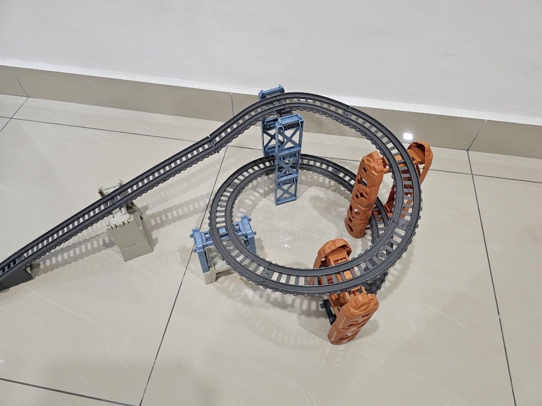 Thomas and Friends TrackMaster Sodor Spiral Expansion Pack
