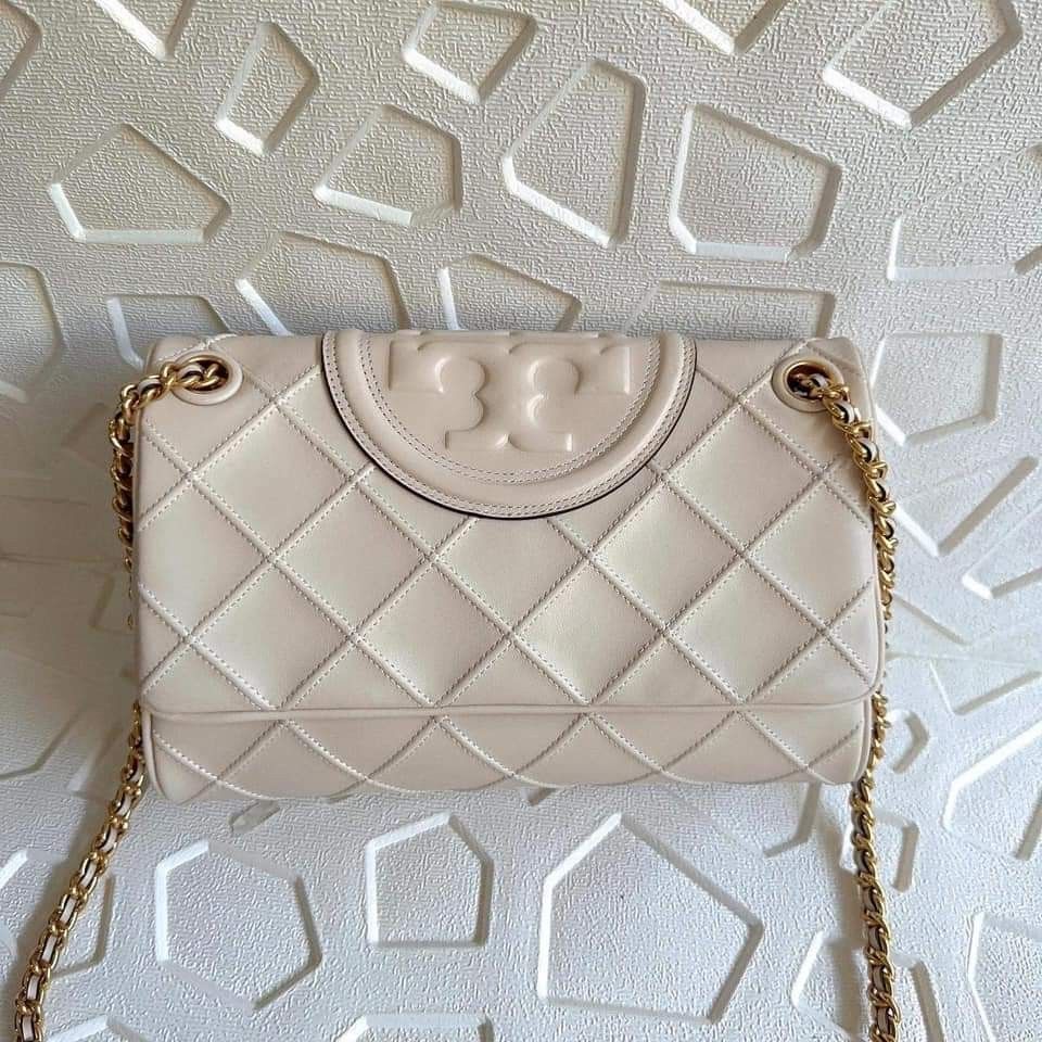 Tory Burch Fleming, Women's Fashion, Bags & Wallets, Shoulder Bags on  Carousell