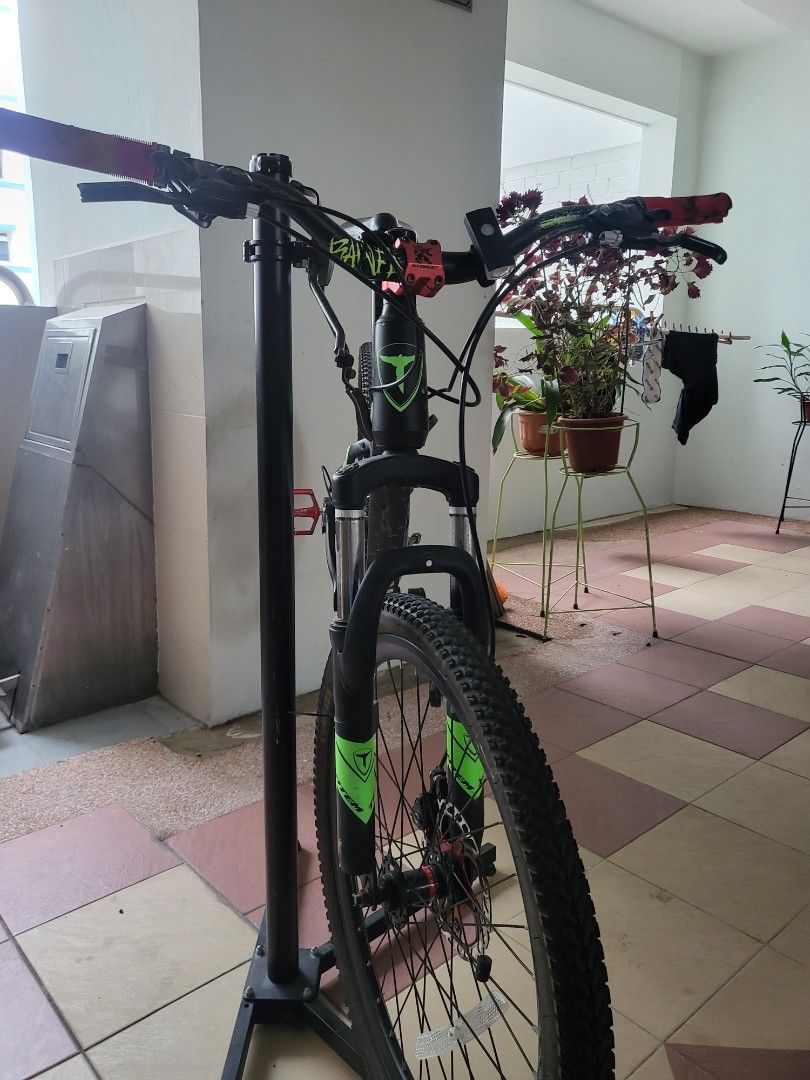 Totem Mountain bike, Sports Equipment, Bicycles & Parts, Bicycles on ...
