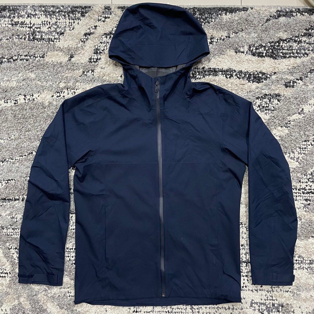 Uniqlo cheap tech jacket