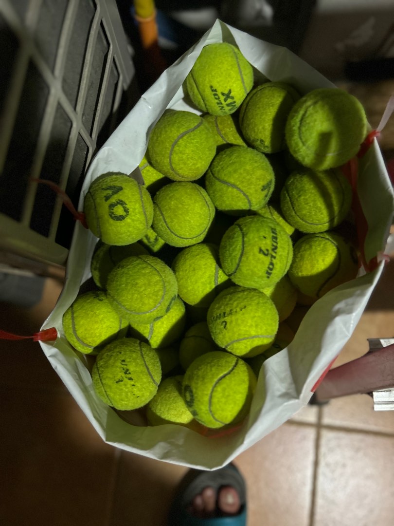Used tennis balls, Sports Equipment, Sports & Games, Racket & Ball