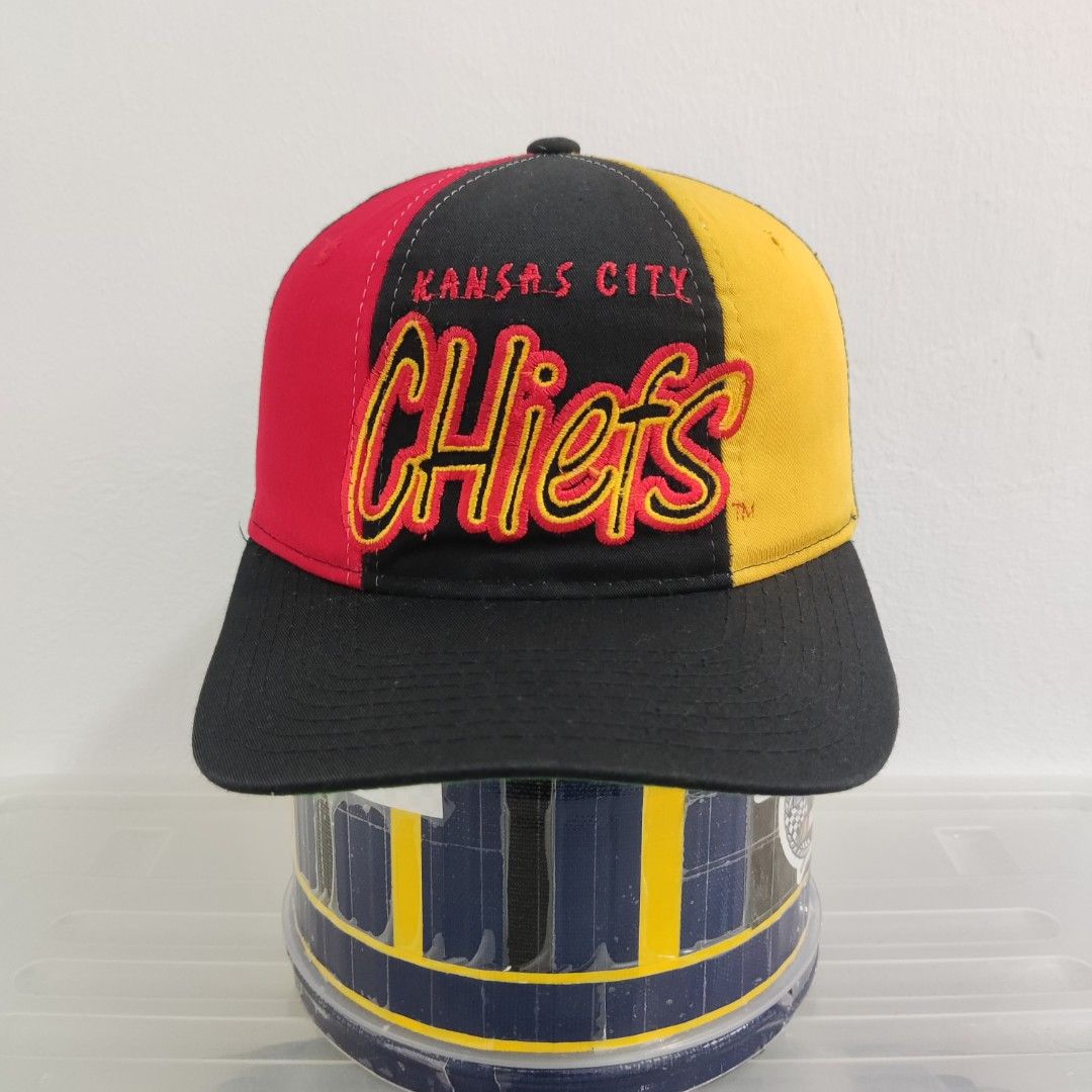 Vtg Starter KC Kansas City Chiefs Red Snapback Hat Ball Cap