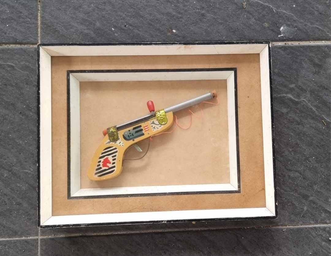 Vintage Toy Gun Framed Wood Tin Toy Pistol Mainan, Hobbies & Toys, Toys ...