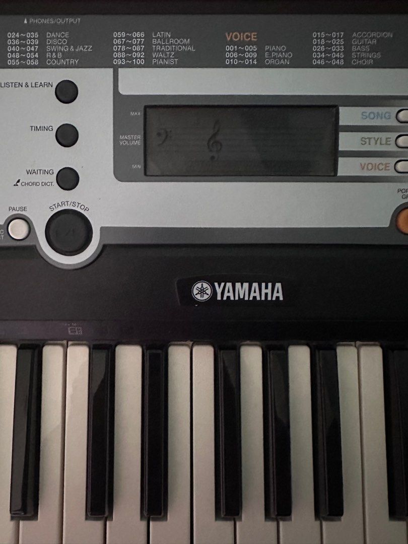 [well used] Yamaha Keyboard, Hobbies & Toys, Music & Media, Musical