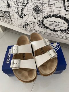 (Category: ) located in . Submitted by euuniqlo (Listing ID 1261602149, Image 1). Description: .