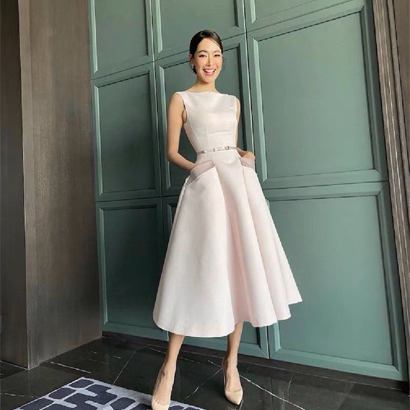White fitted sales dresses