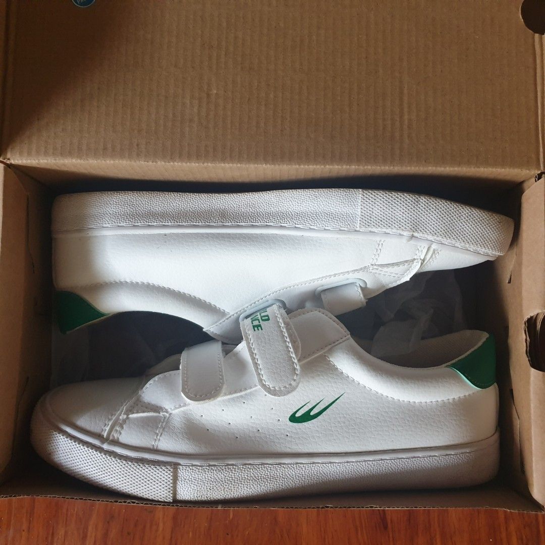 World Balance Strap-On White Sneakers (Category: Sneakers) located in Quezon City. Submitted by quirquee (Listing ID 1261638968, Image 2). Description: Used a few times only. Still clean. This style is for teens, but can fit women too..