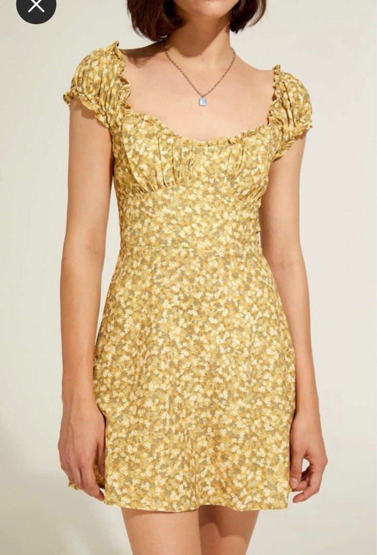 Daisy print clearance dress zara