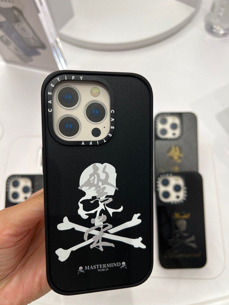 mastermind World Skull AirPods Pro Case-