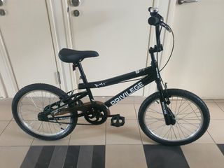 (Category: ) located in . Submitted by bicycle17 (Listing ID 1261888028, Image 1). Description: .