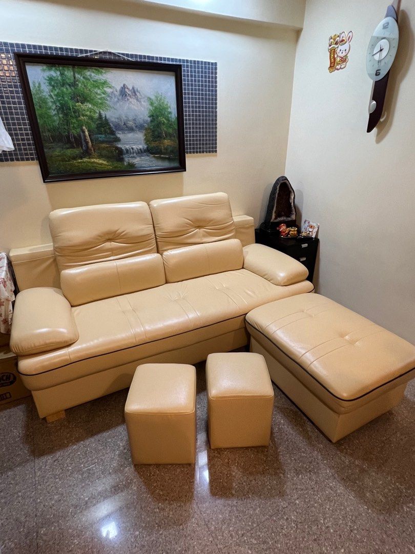 Sofa with sales detachable ottoman