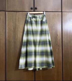 A line skirt  - NEW