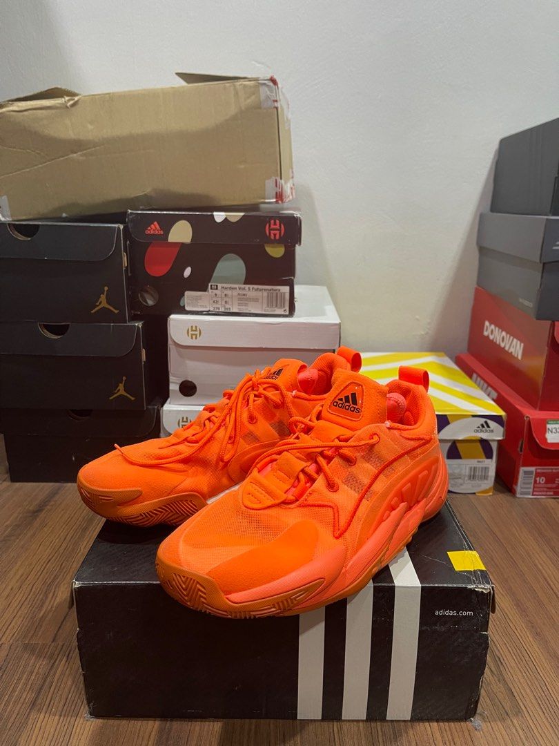 Adidas BYW 2 Pharrell Williams edition basketball shoes Men s