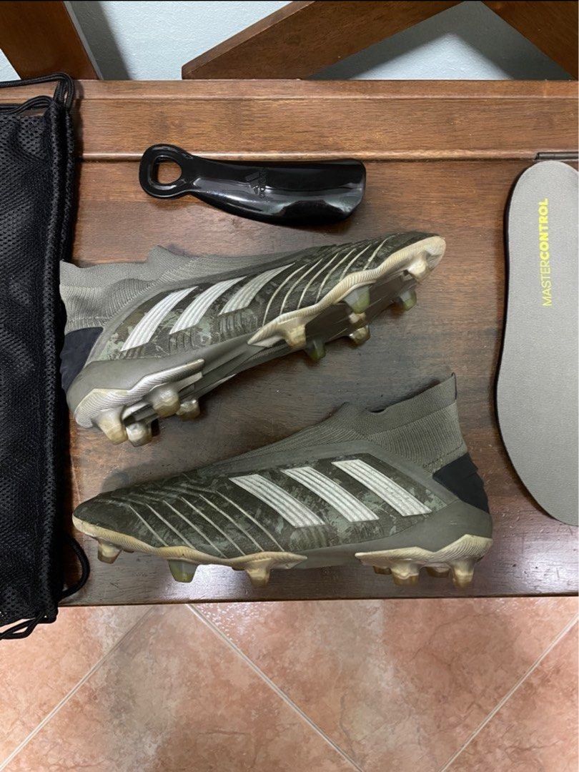 predator 19 laceless