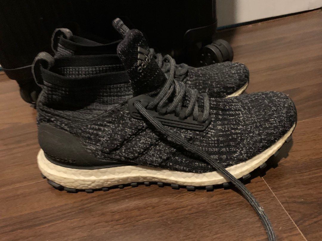 Ultra boost atr hotsell mid sizing