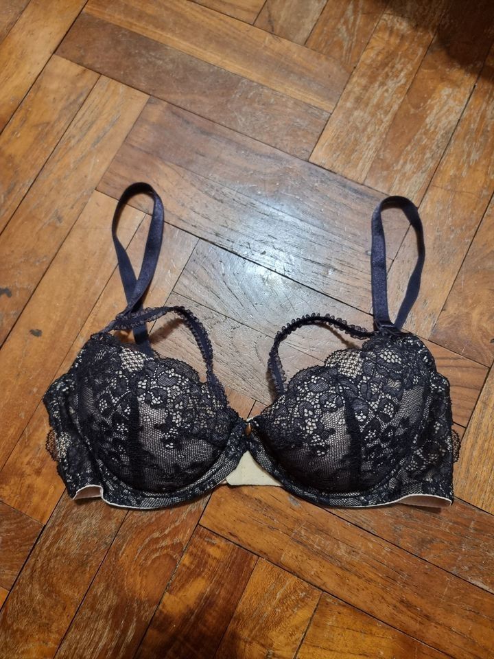 https://media.karousell.com/media/photos/products/2023/10/24/annbra_lace_push_up_bra_with_s_1698152453_39b4a1a8_progressive