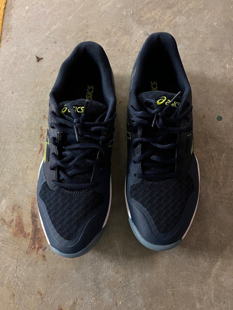 Asics tiger outlet badminton shoes