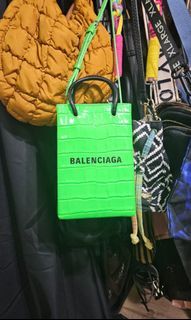 Balenciaga Classic City Black Arena Leather Logo Strap Satchel – Queen Bee  of Beverly Hills