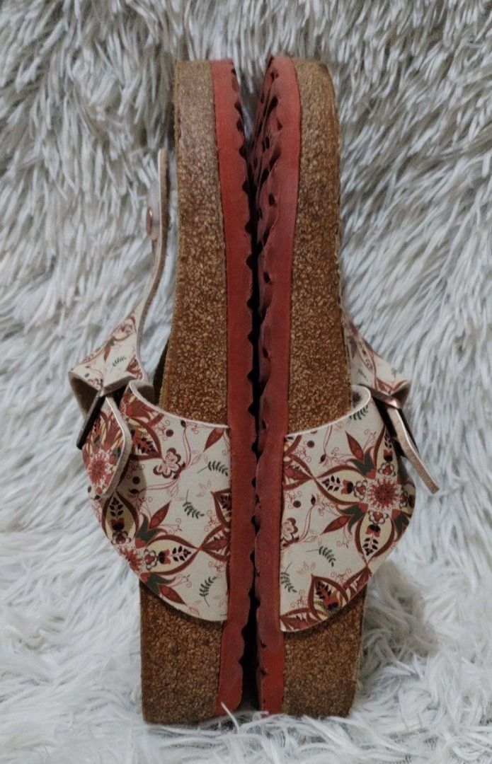 Birkenstock gizeh boho new arrivals flowers earth red