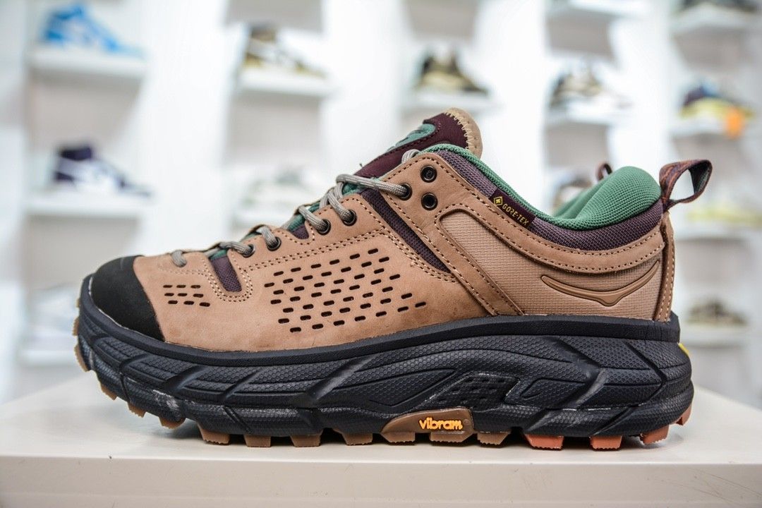 Bodega x Hoka One One Tor Ultra Low Gore-Tex “Beige” (2023 