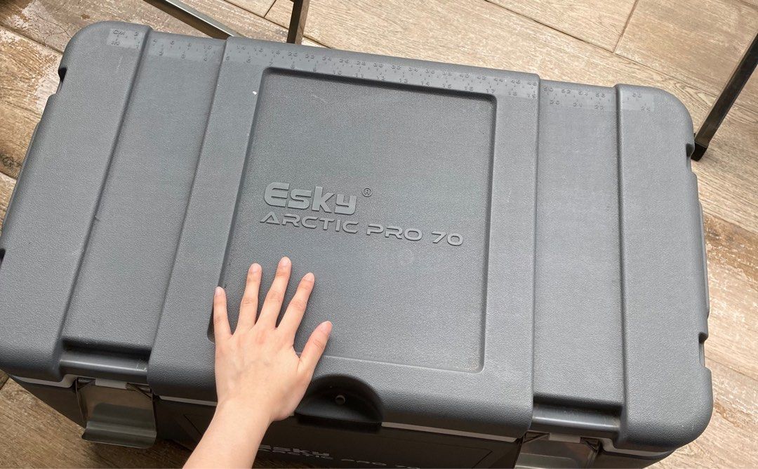 Heavy duty shop esky